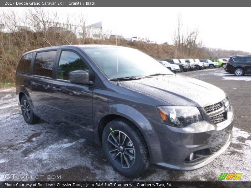Granite / Black 2017 Dodge Grand Caravan SXT