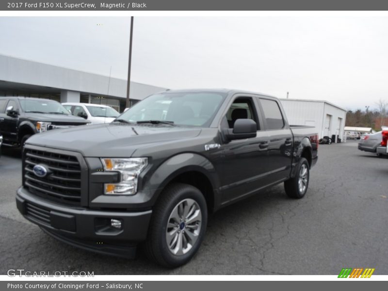 Magnetic / Black 2017 Ford F150 XL SuperCrew