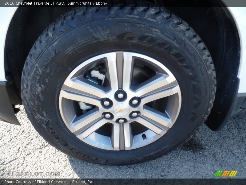 Summit White / Ebony 2016 Chevrolet Traverse LT AWD