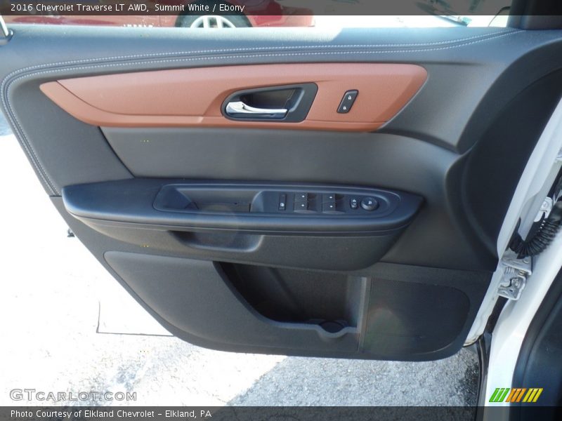 Summit White / Ebony 2016 Chevrolet Traverse LT AWD