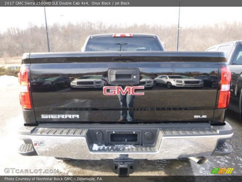 Onyx Black / Jet Black 2017 GMC Sierra 2500HD SLE Double Cab 4x4