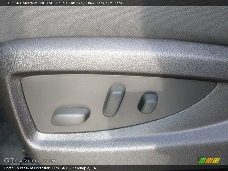 Onyx Black / Jet Black 2017 GMC Sierra 2500HD SLE Double Cab 4x4