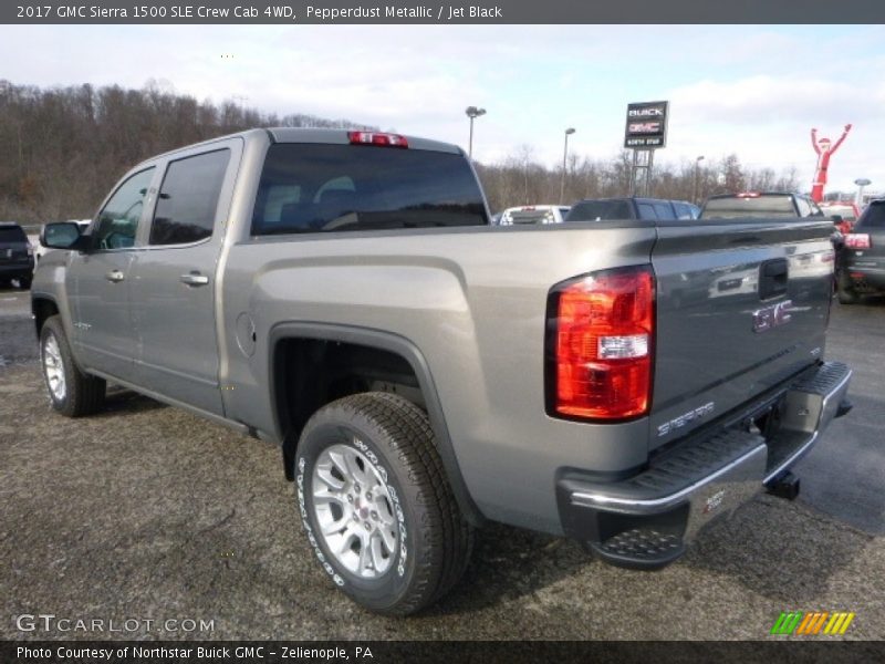 Pepperdust Metallic / Jet Black 2017 GMC Sierra 1500 SLE Crew Cab 4WD