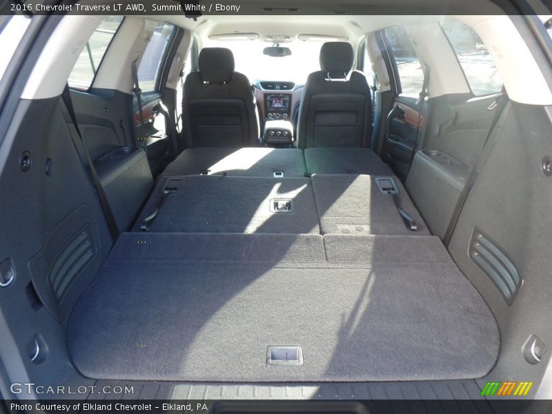 Summit White / Ebony 2016 Chevrolet Traverse LT AWD