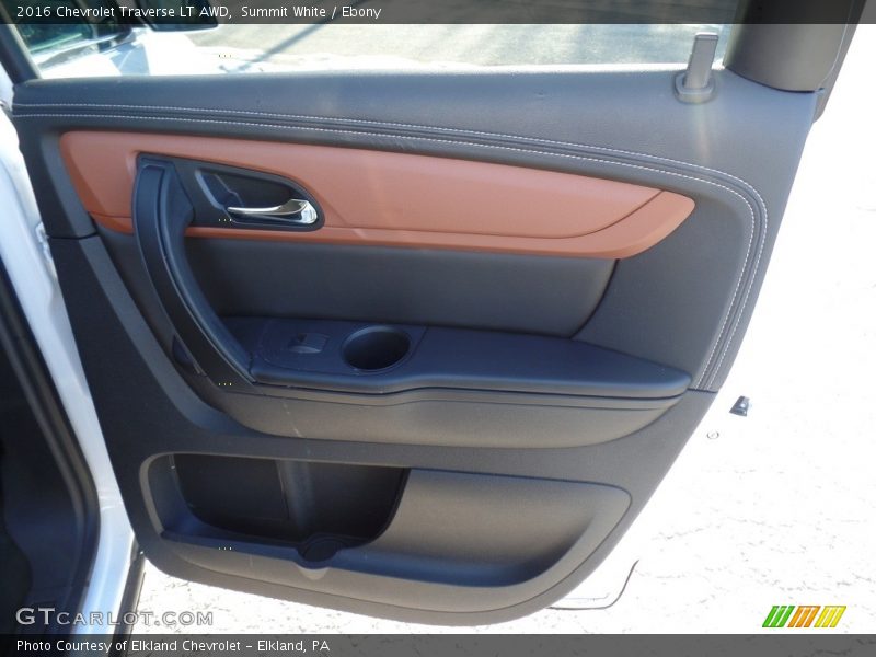 Summit White / Ebony 2016 Chevrolet Traverse LT AWD