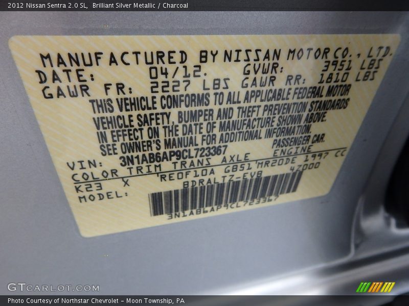 Brilliant Silver Metallic / Charcoal 2012 Nissan Sentra 2.0 SL