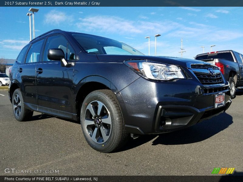 Dark Gray Metallic / Gray 2017 Subaru Forester 2.5i