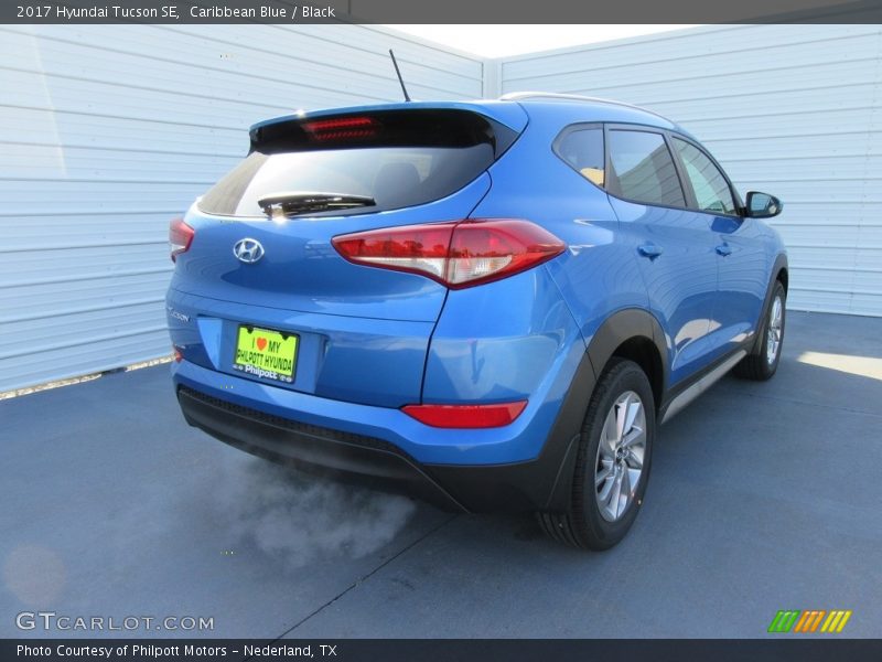 Caribbean Blue / Black 2017 Hyundai Tucson SE