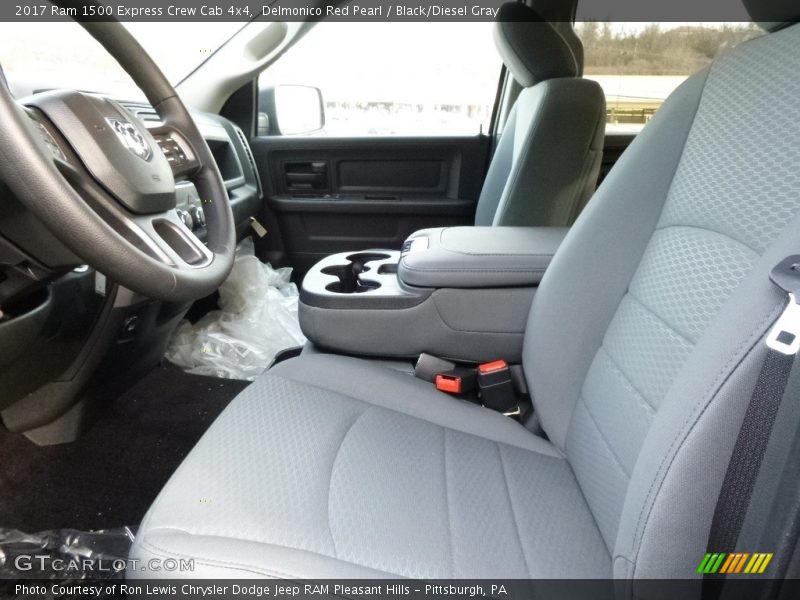 Delmonico Red Pearl / Black/Diesel Gray 2017 Ram 1500 Express Crew Cab 4x4