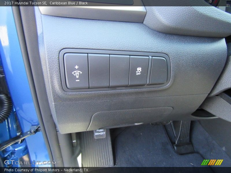 Caribbean Blue / Black 2017 Hyundai Tucson SE