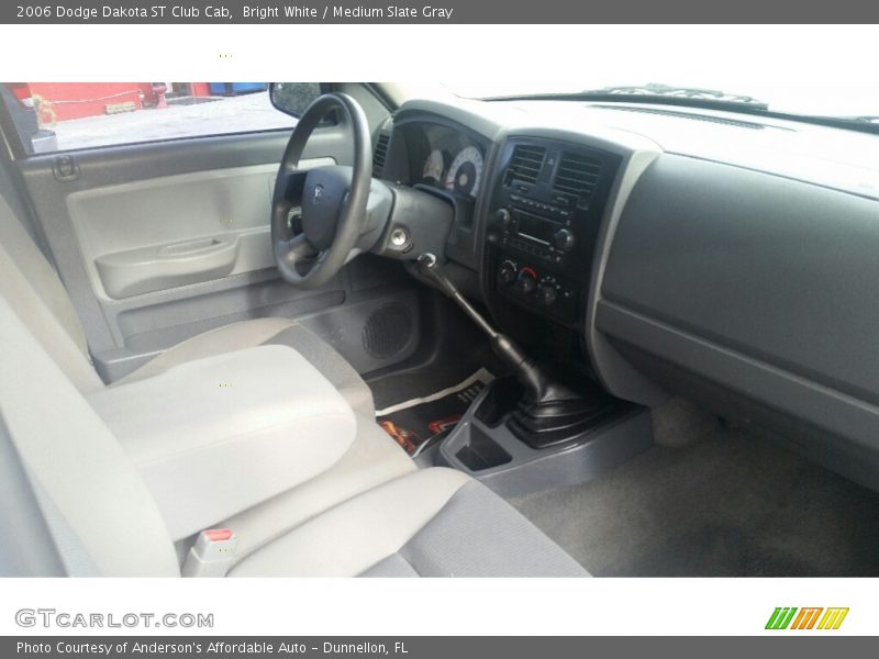 Bright White / Medium Slate Gray 2006 Dodge Dakota ST Club Cab