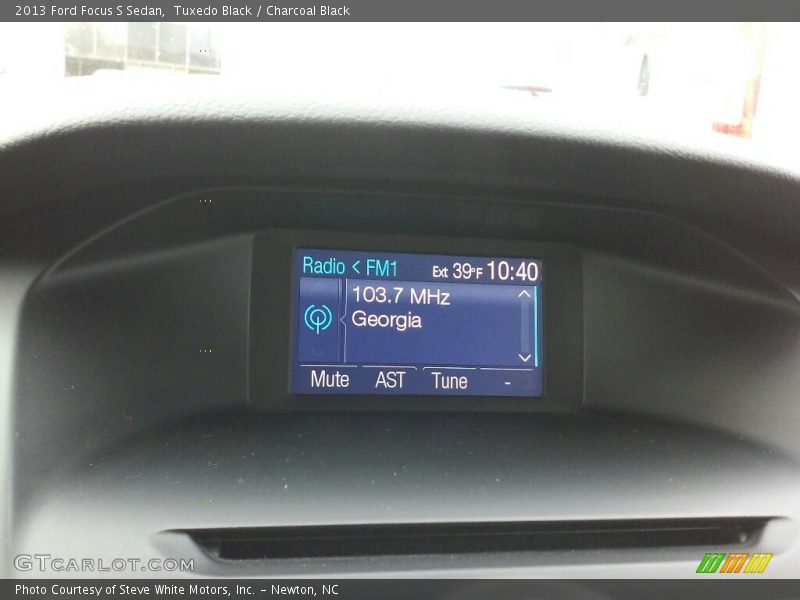 Tuxedo Black / Charcoal Black 2013 Ford Focus S Sedan