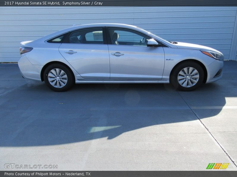 Symphony Silver / Gray 2017 Hyundai Sonata SE Hybrid