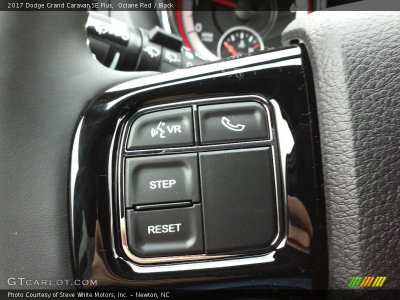 Octane Red / Black 2017 Dodge Grand Caravan SE Plus