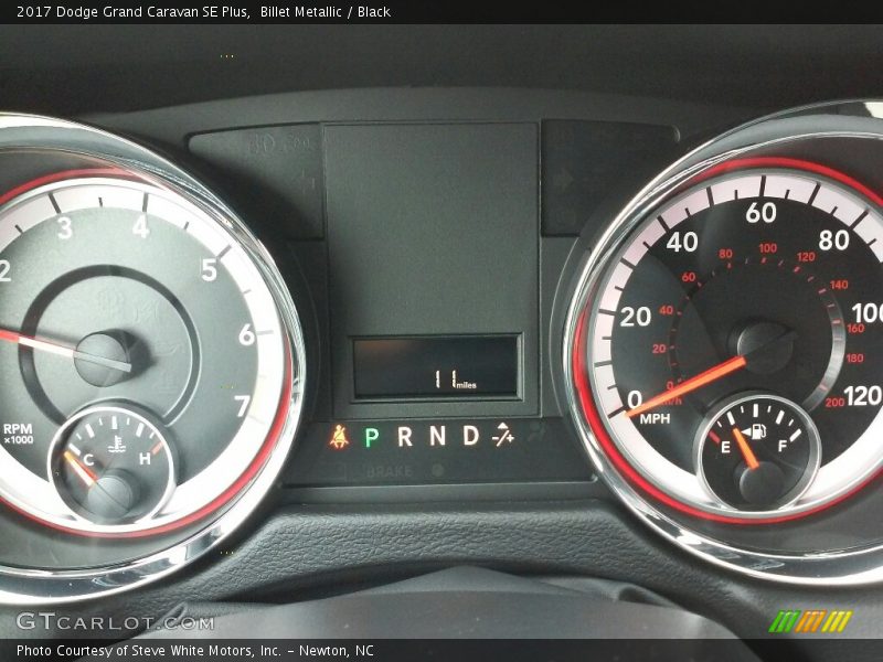 Billet Metallic / Black 2017 Dodge Grand Caravan SE Plus