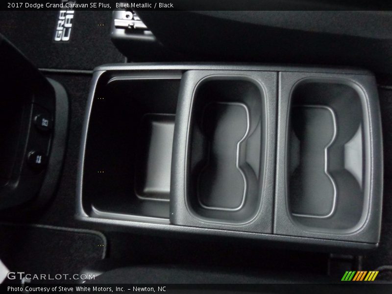 Billet Metallic / Black 2017 Dodge Grand Caravan SE Plus