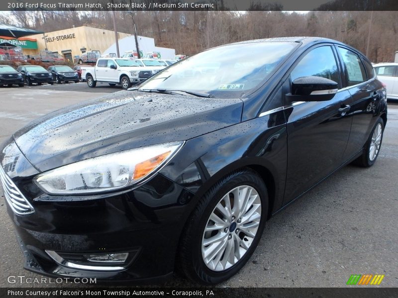 Shadow Black / Medium Soft Ceramic 2016 Ford Focus Titanium Hatch