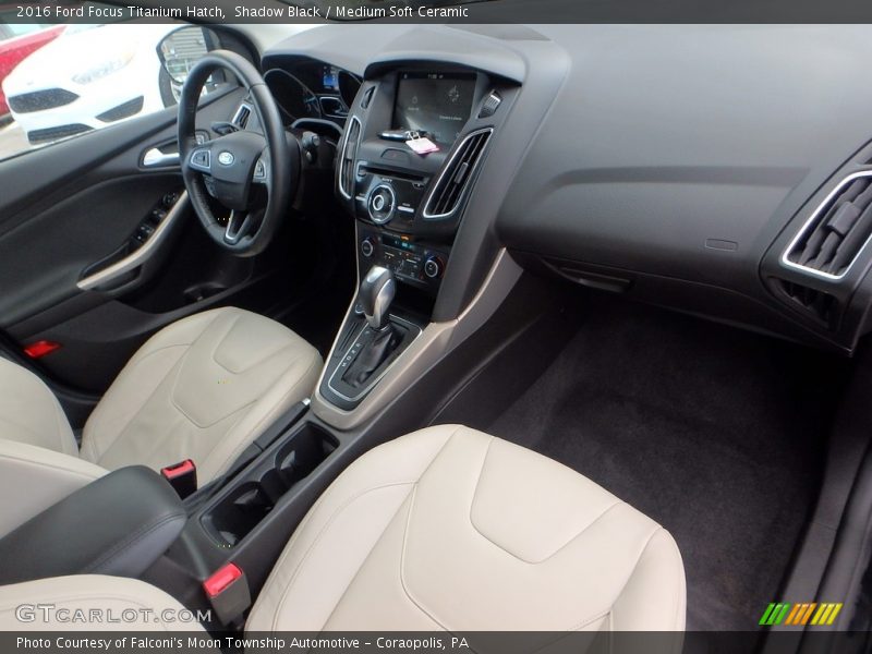 Shadow Black / Medium Soft Ceramic 2016 Ford Focus Titanium Hatch