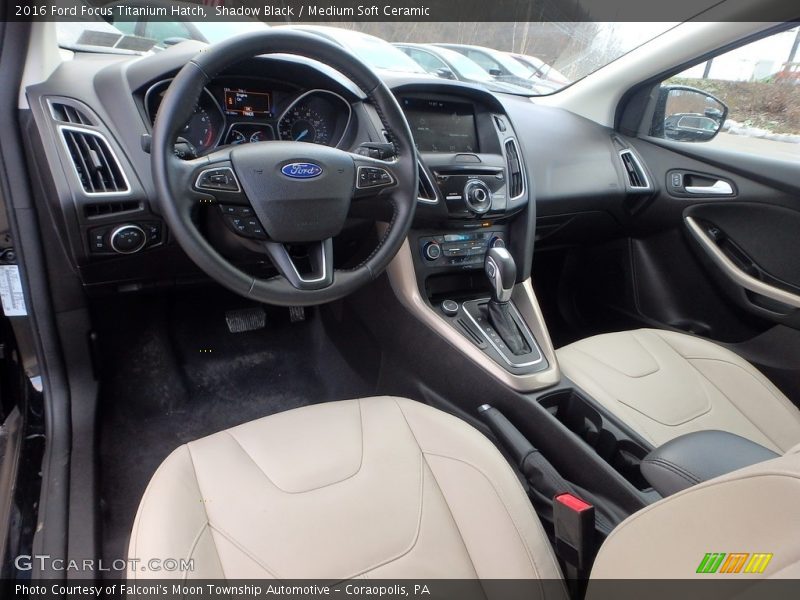 Shadow Black / Medium Soft Ceramic 2016 Ford Focus Titanium Hatch