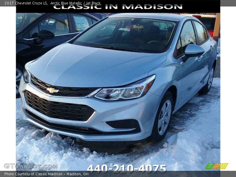 Arctic Blue Metallic / Jet Black 2017 Chevrolet Cruze LS
