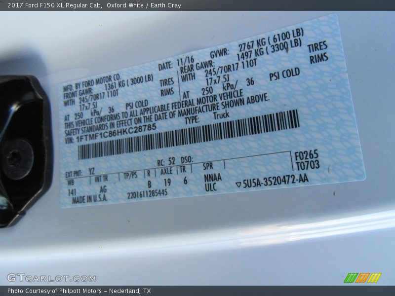 Oxford White / Earth Gray 2017 Ford F150 XL Regular Cab