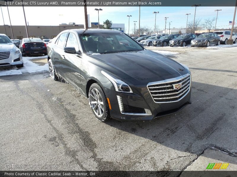 Front 3/4 View of 2017 CTS Luxury AWD