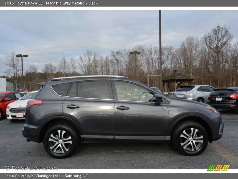 Magnetic Gray Metallic / Black 2016 Toyota RAV4 LE