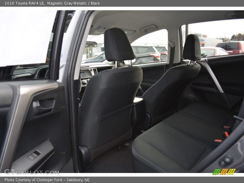Magnetic Gray Metallic / Black 2016 Toyota RAV4 LE