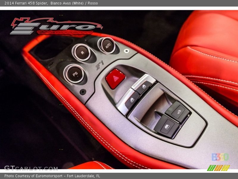 Bianco Avus (White) / Rosso 2014 Ferrari 458 Spider