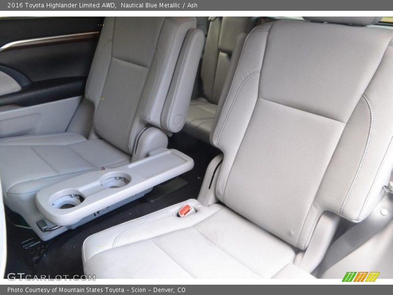 Nautical Blue Metallic / Ash 2016 Toyota Highlander Limited AWD