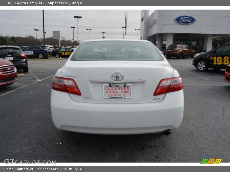Super White / Bisque 2007 Toyota Camry XLE