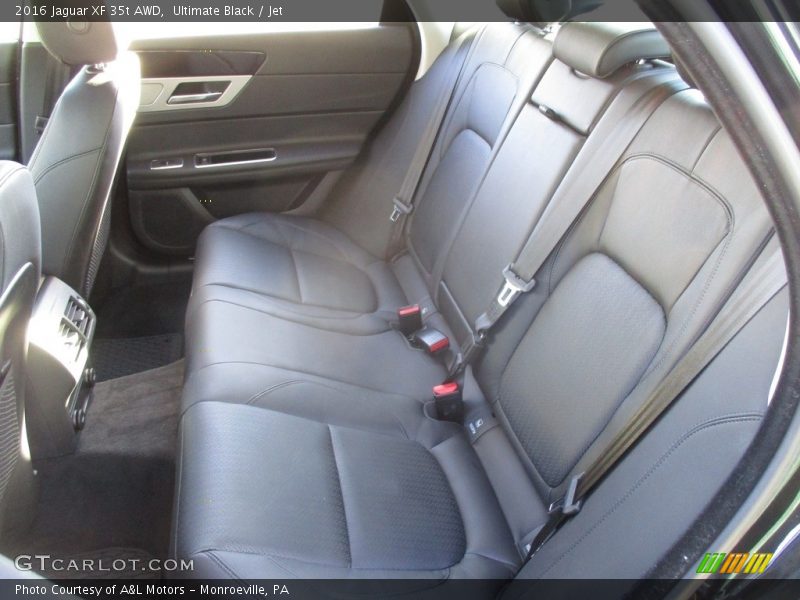 Ultimate Black / Jet 2016 Jaguar XF 35t AWD