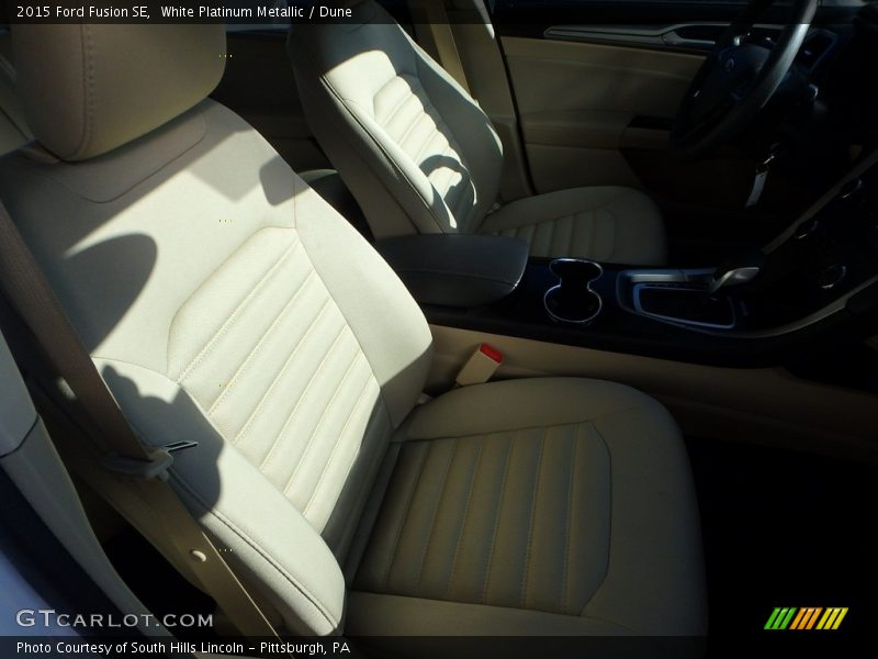 White Platinum Metallic / Dune 2015 Ford Fusion SE
