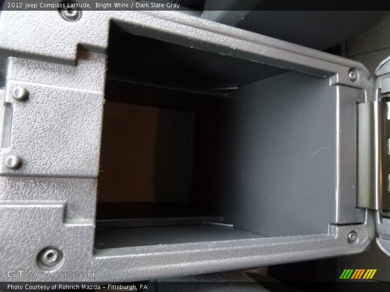 Bright White / Dark Slate Gray 2012 Jeep Compass Latitude