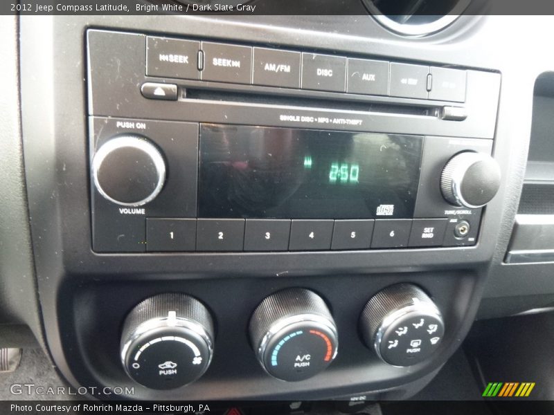Bright White / Dark Slate Gray 2012 Jeep Compass Latitude