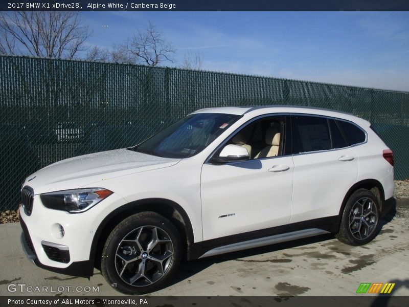 Alpine White / Canberra Beige 2017 BMW X1 xDrive28i