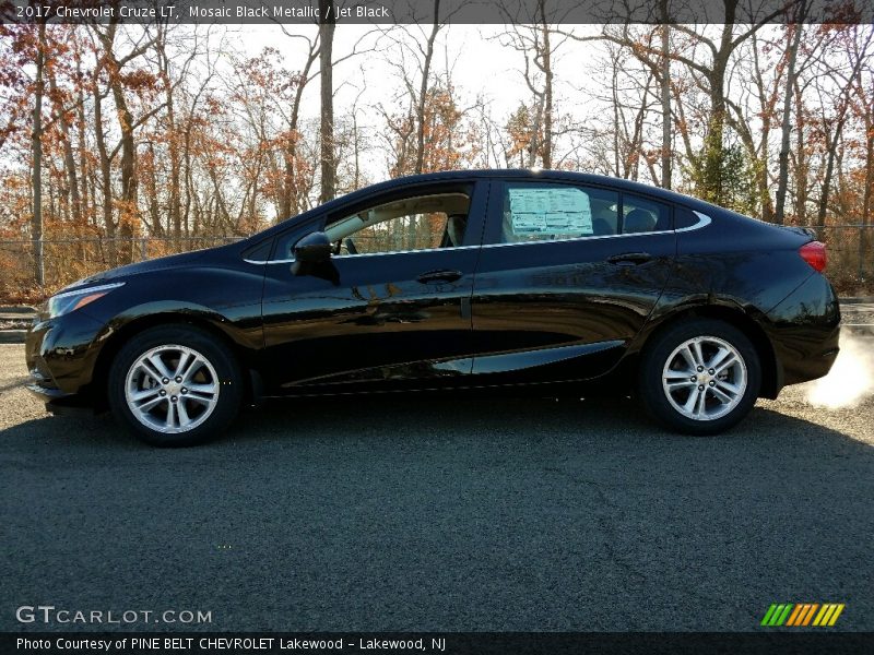 Mosaic Black Metallic / Jet Black 2017 Chevrolet Cruze LT