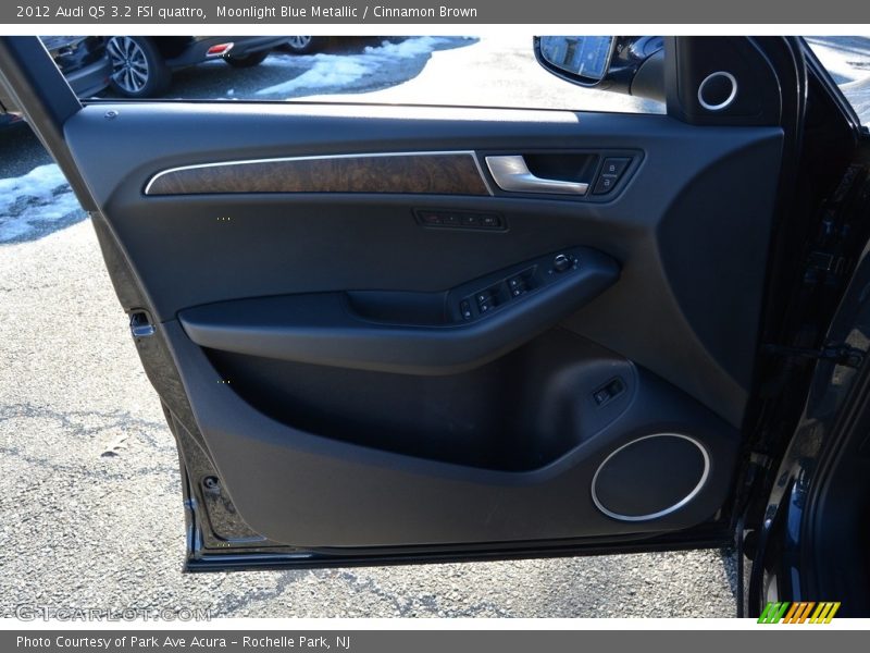 Moonlight Blue Metallic / Cinnamon Brown 2012 Audi Q5 3.2 FSI quattro