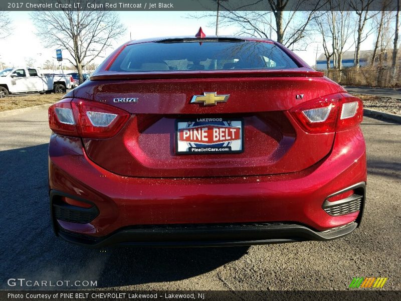 Cajun Red Tintcoat / Jet Black 2017 Chevrolet Cruze LT