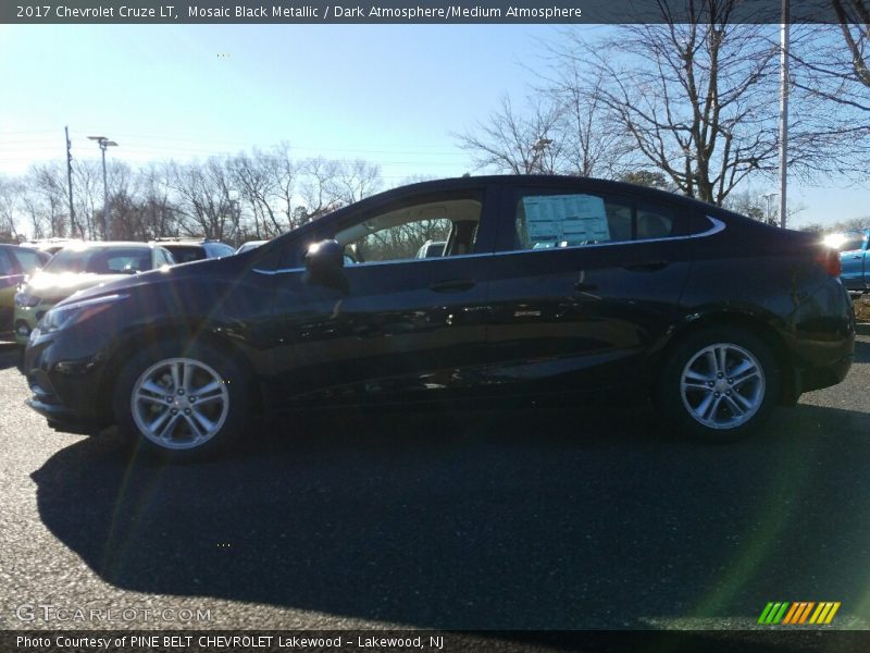 Mosaic Black Metallic / Dark Atmosphere/Medium Atmosphere 2017 Chevrolet Cruze LT