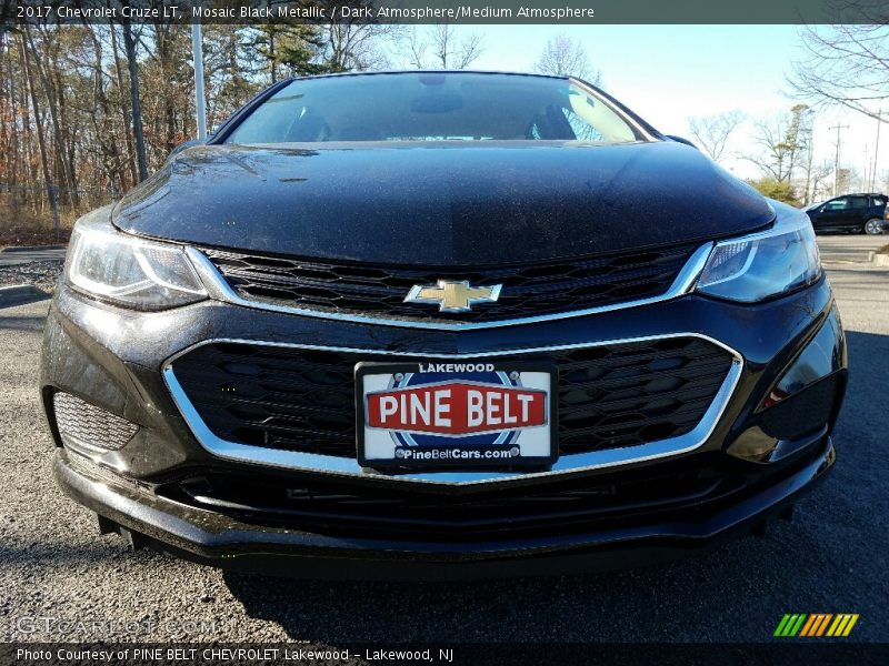 Mosaic Black Metallic / Dark Atmosphere/Medium Atmosphere 2017 Chevrolet Cruze LT
