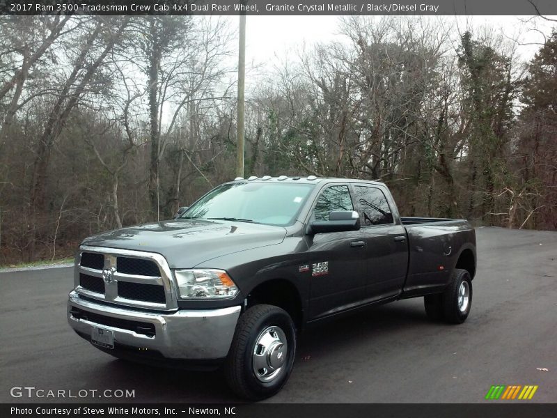 Front 3/4 View of 2017 3500 Tradesman Crew Cab 4x4 Dual Rear Wheel