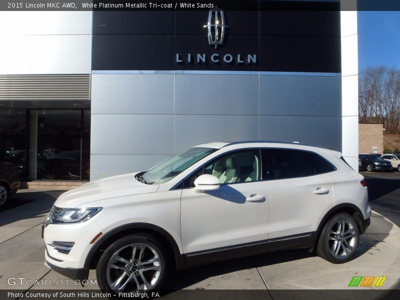 White Platinum Metallic Tri-coat / White Sands 2015 Lincoln MKC AWD