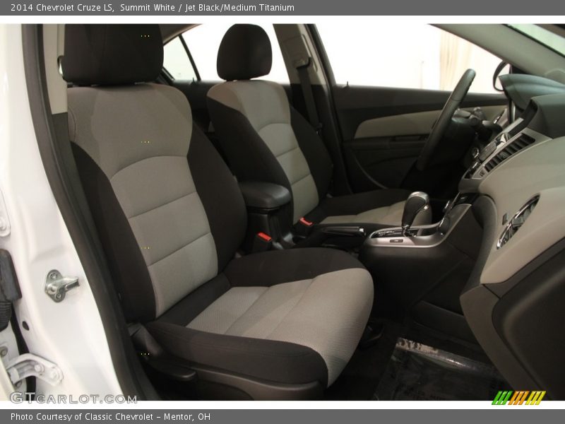 Summit White / Jet Black/Medium Titanium 2014 Chevrolet Cruze LS