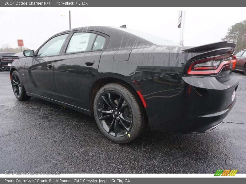 Pitch-Black / Black 2017 Dodge Charger R/T
