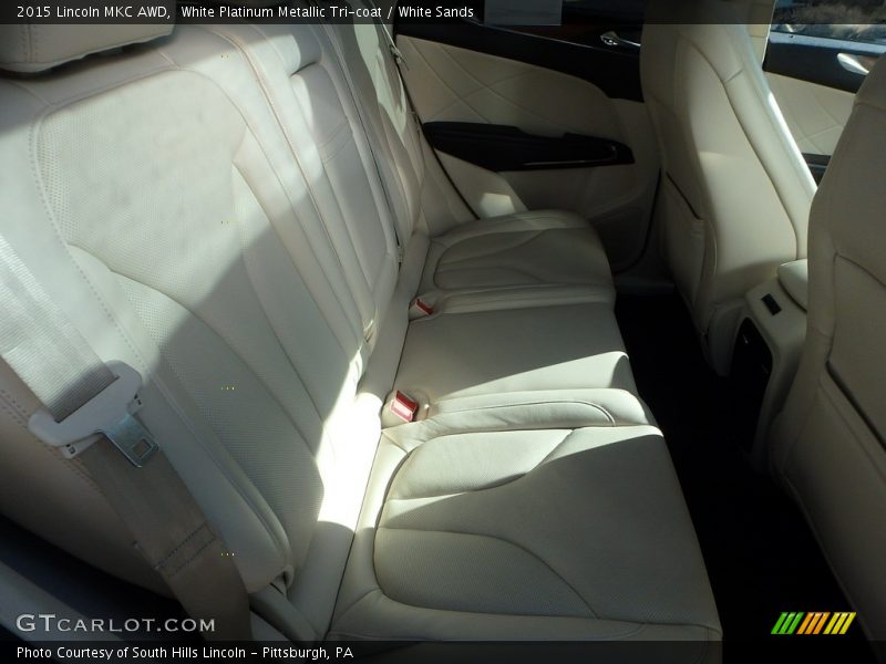 White Platinum Metallic Tri-coat / White Sands 2015 Lincoln MKC AWD