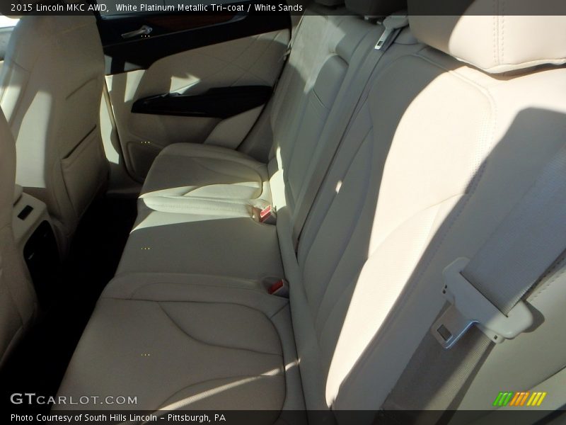 White Platinum Metallic Tri-coat / White Sands 2015 Lincoln MKC AWD