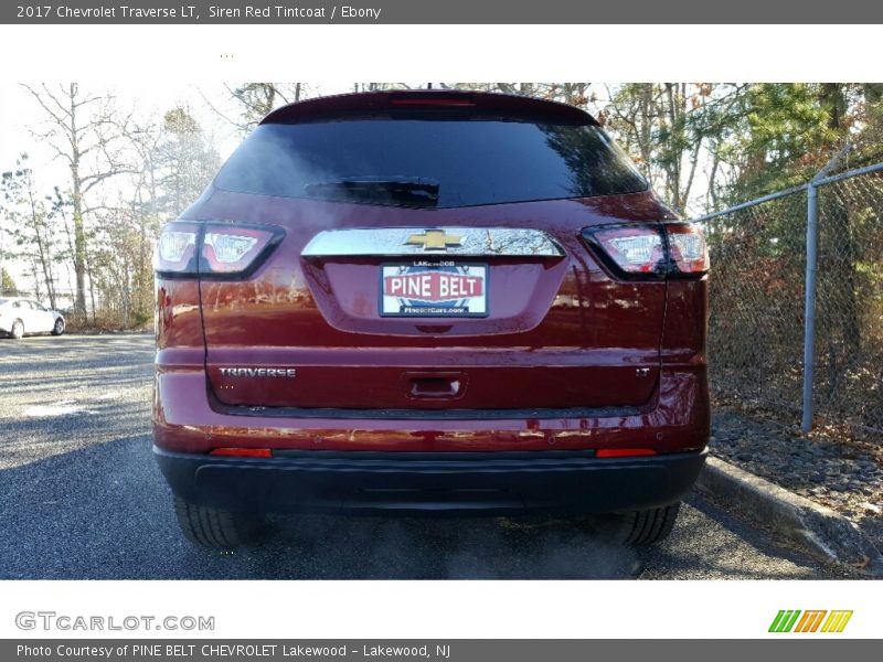 Siren Red Tintcoat / Ebony 2017 Chevrolet Traverse LT