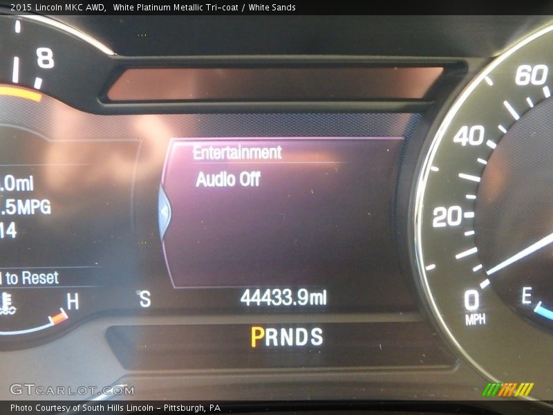 White Platinum Metallic Tri-coat / White Sands 2015 Lincoln MKC AWD