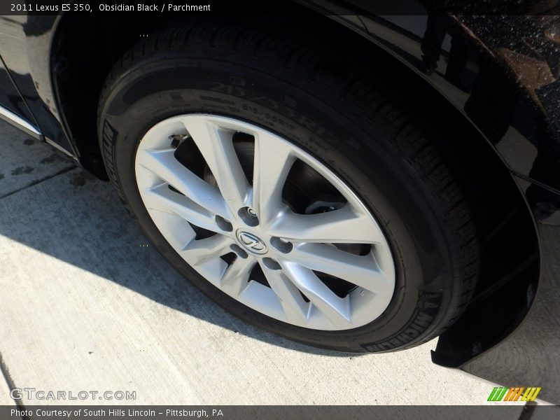 Obsidian Black / Parchment 2011 Lexus ES 350